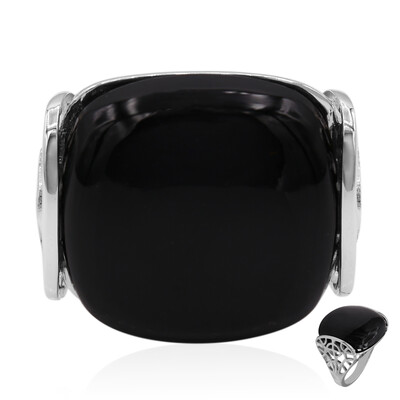 Zilveren ring met een zwarte onyx