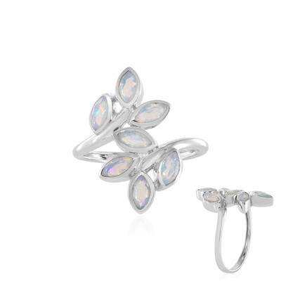 Zilveren ring met Welo-opalen