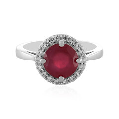 Zilveren ring met een Madagaskar Robijn