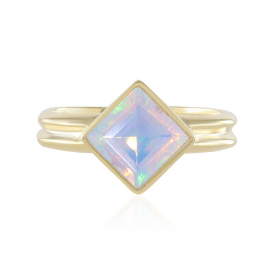 Zilveren ring met een Welo-opaal