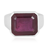 Zilveren ring met een Madagaskar Robijn
