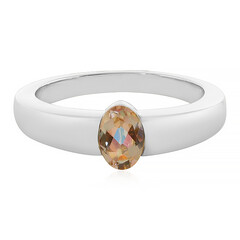 Zilveren ring met een Luna Kwarts