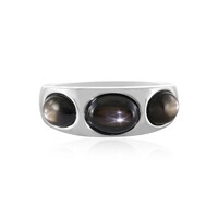Zilveren ring met een zwarte ster saffier
