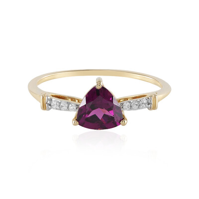 Gouden ring met een magenta granaat