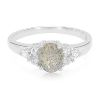 Zilveren ring met een labradoriet