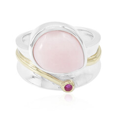 Zilveren ring met een roze opaal