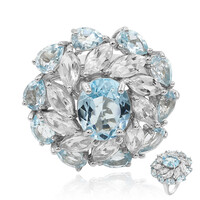 Zilveren ring met een hemel-blauwe topaas