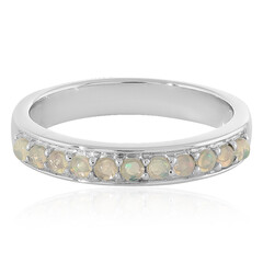 Zilveren ring met Welo-opalen