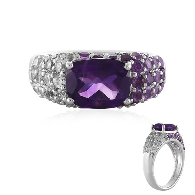 Zilveren ring met een amethist