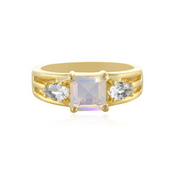 Zilveren ring met een Welo-opaal
