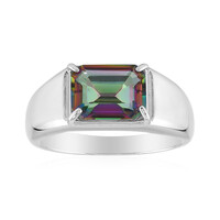 Zilveren ring met een mystieke kwarts