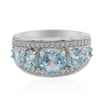Zilveren ring met een hemel-blauwe topaas