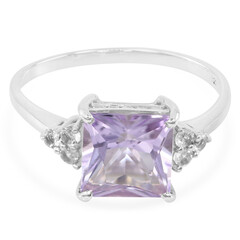 Zilveren ring met een lavendel amethist
