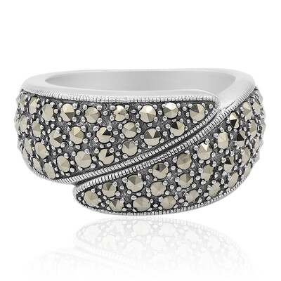Zilveren ring met marcasieten