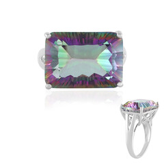 Zilveren ring met een mystieke kwarts