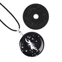 Zilveren accessoire met een lava parel