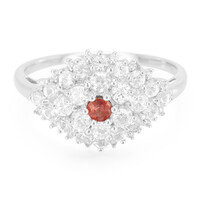 Zilveren ring met een avondrode robijn