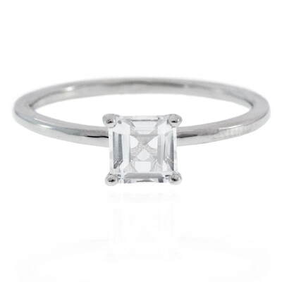 Zilveren ring met een witte topaas
