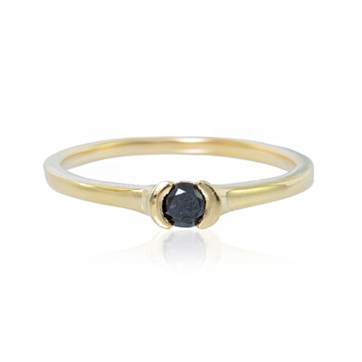 Gouden ring met een zwarte diamant