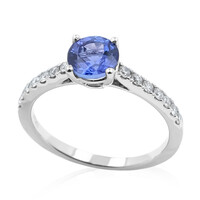 Platinaen ring met een AAA tanzaniet