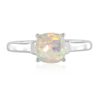 Zilveren ring met een Welo-opaal