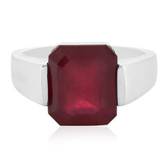 Zilveren ring met een Madagaskar Robijn