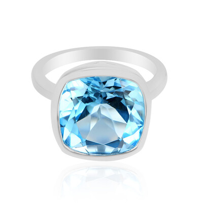 Zilveren ring met een hemel-blauwe topaas