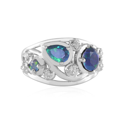 Zilveren ring met een Mezezo opaal
