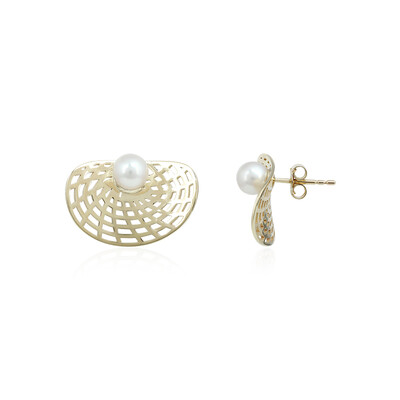 Gouden oorbellen met Witte zoetwater kweekparels (Ornaments by de Melo)