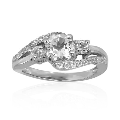 Zilveren ring met een witte topaas