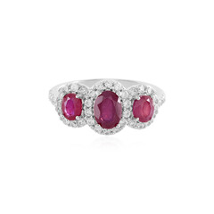 Zilveren ring met een Madagaskar Robijn