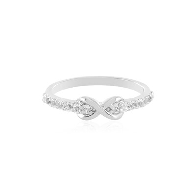 Zilveren ring met witte topaasstenen