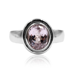Zilveren ring met een Braziliaanse kunziet