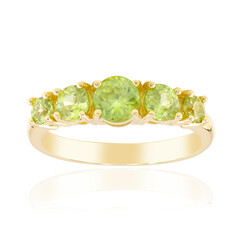 Gouden ring met een Capelinha sfeen