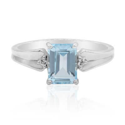 Zilveren ring met een hemel-blauwe topaas