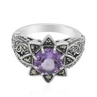 Zilveren ring met een amethist