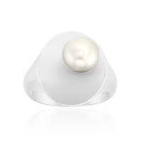 Zilveren ring met een Witte zoetwater kweekparel (Michelle Albala)