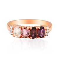 Zilveren ring met een rhodliet