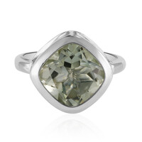 Zilveren ring met een groene amethist