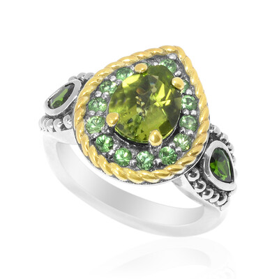 Zilveren ring met een peridoot