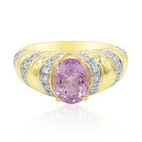 Gouden ring met een Patroke kunziet (de Melo)