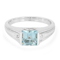 Zilveren ring met een hemel-blauwe topaas