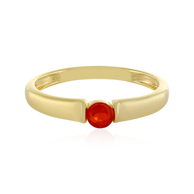 Zilveren ring met een vuur opaal