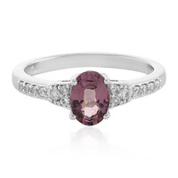 Zilveren ring met een paarse spinel