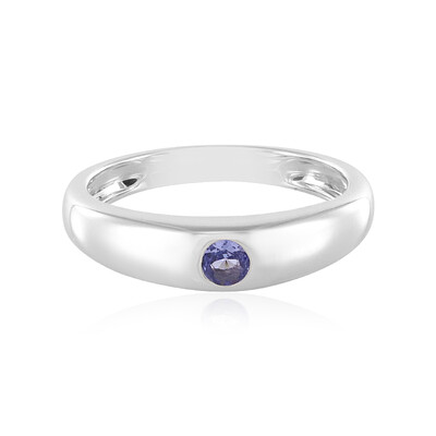 Zilveren ring met een tanzaniet