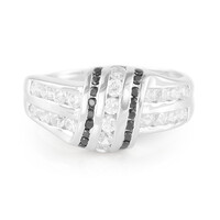 Zilveren ring met zirkonen