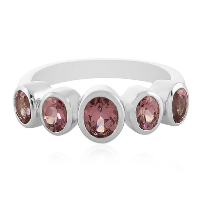 Zilveren ring met een Malaya granaat