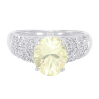 Zilveren ring met een zonnesteen
