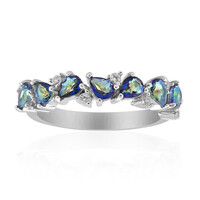 Zilveren ring met blauwe mystieke kwartskristallen