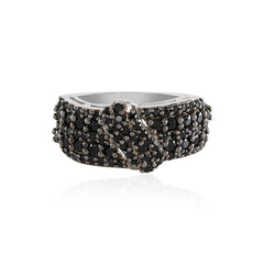 Zilveren ring met zwarte spinelstenen